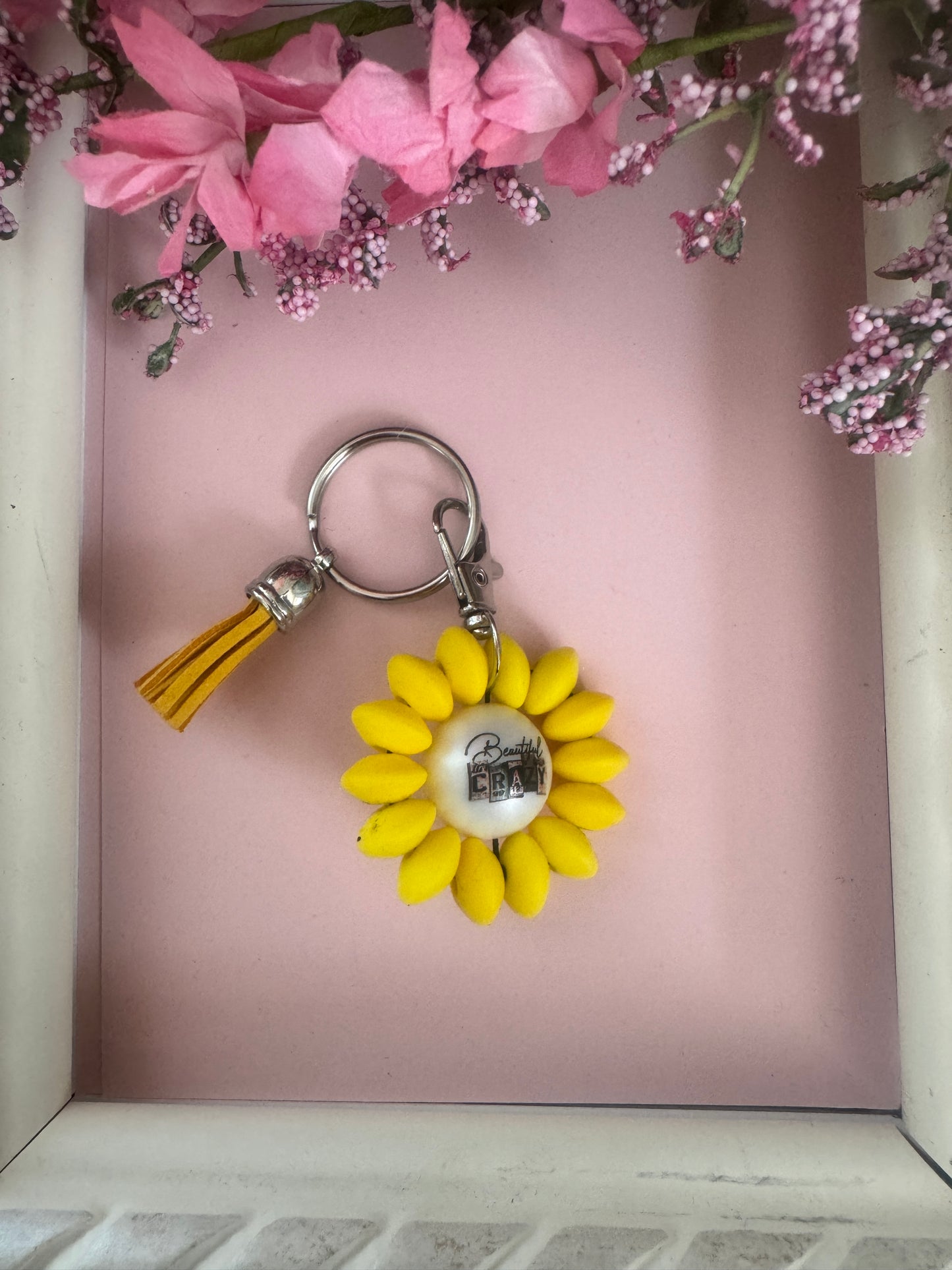 Beautiful Crazy Beaded Flower Keychains