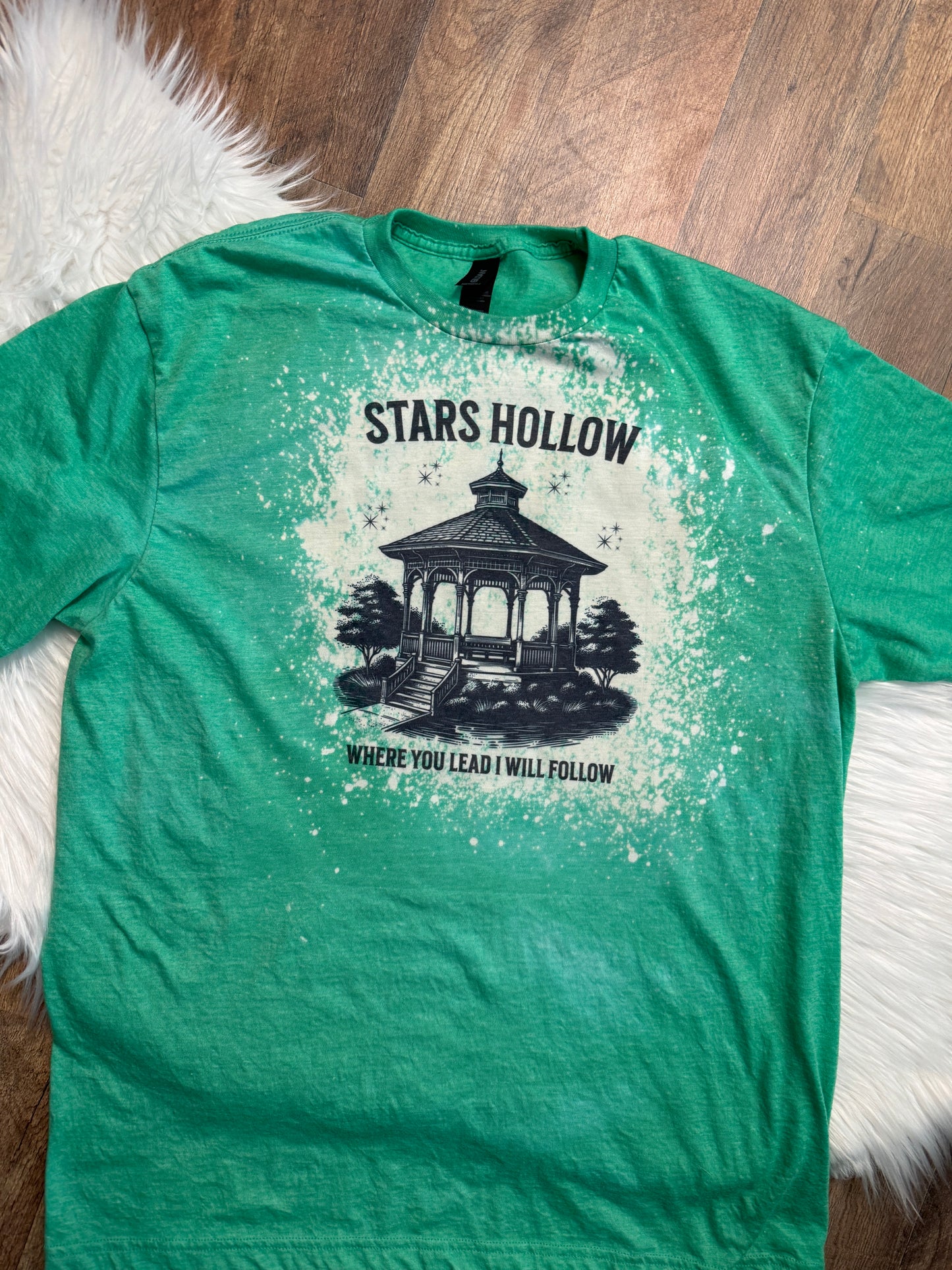 Stars Hollow Bleached Tee