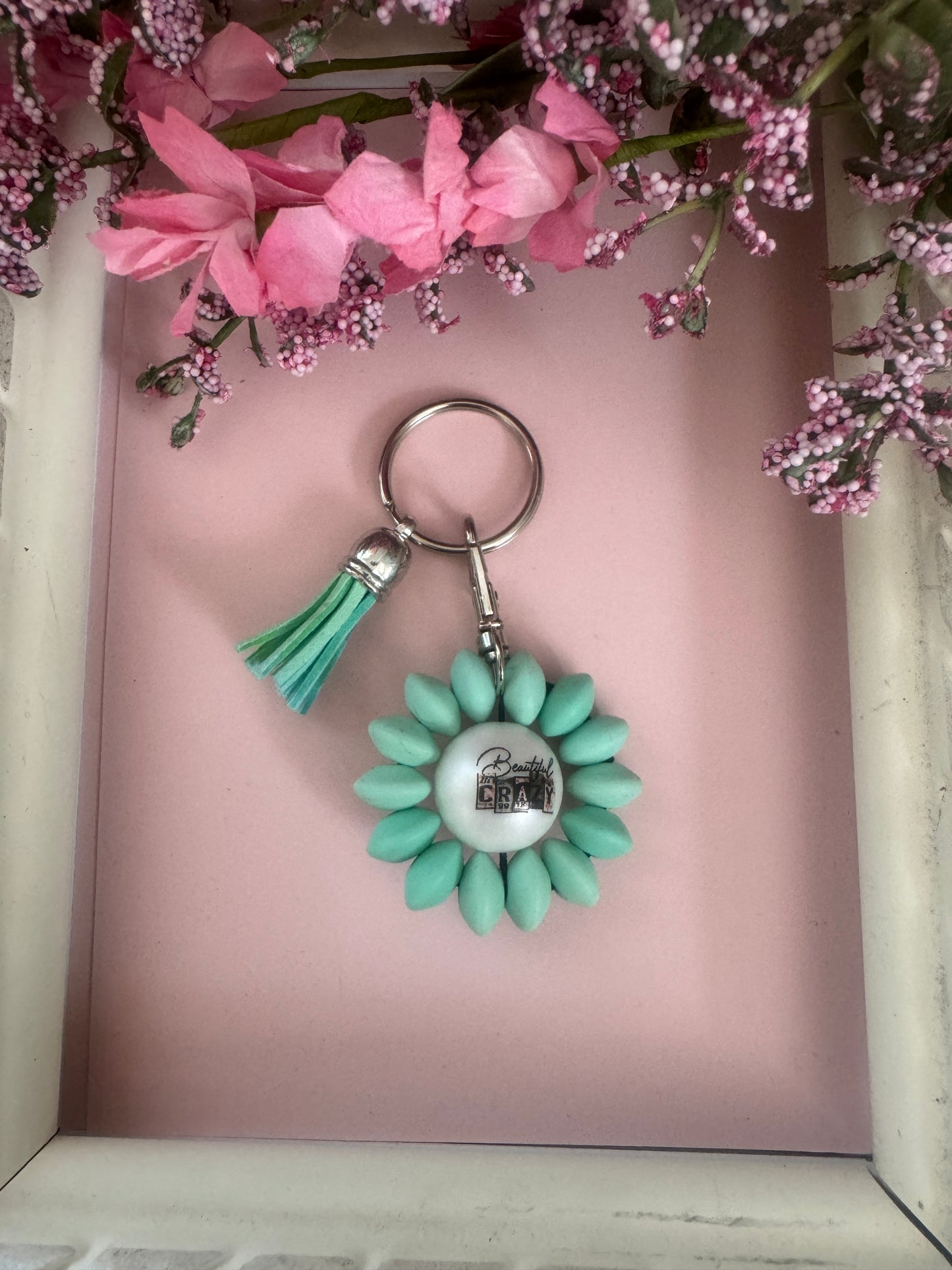 Beautiful Crazy Beaded Flower Keychains